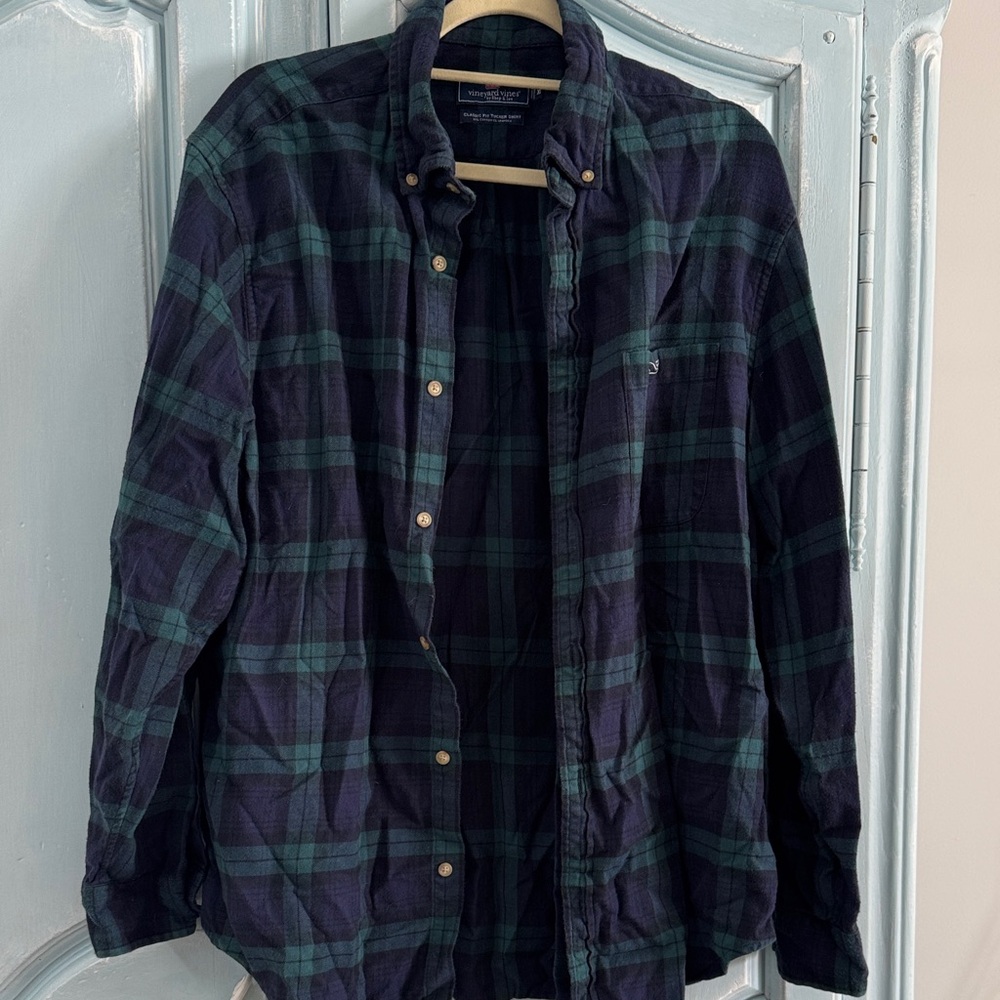 Vineyard Vines Men's Navy and Green Plaid Shirt